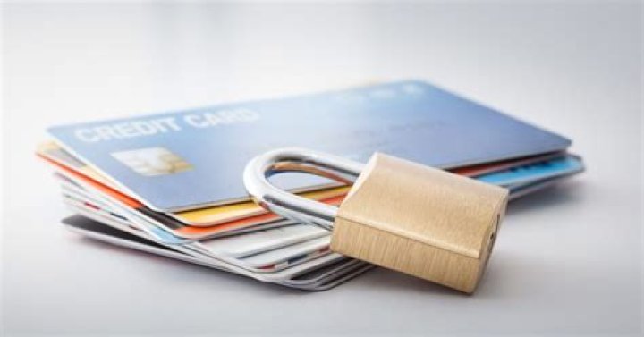 Do secured credit cards build credit