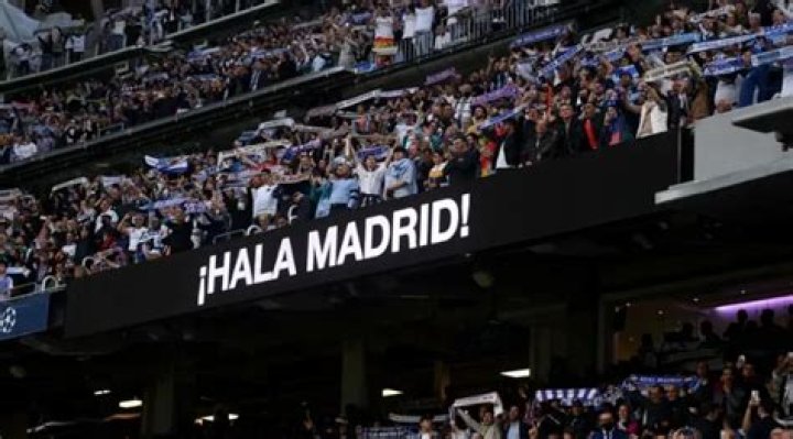 Hala Madrid Meaning - How To Discuss