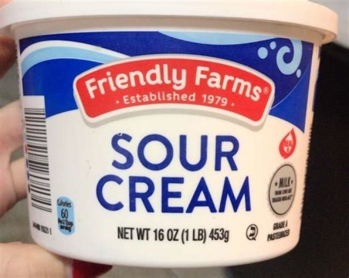 How many cup is 16 oz of sour cream