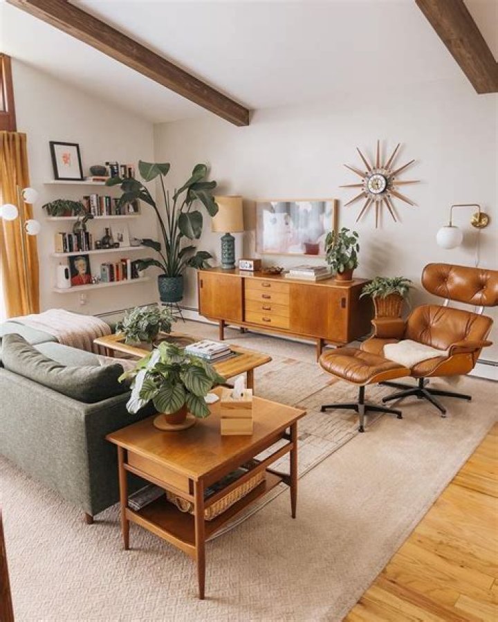 Mid century modern couch - How To Discuss
