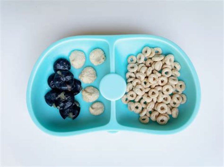 What Age Can Babies Eat Cheerios